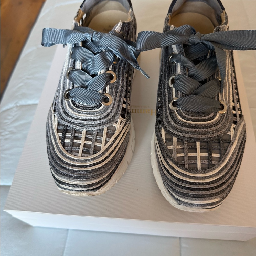 Softwaves platform blue and white Rafia sneakers